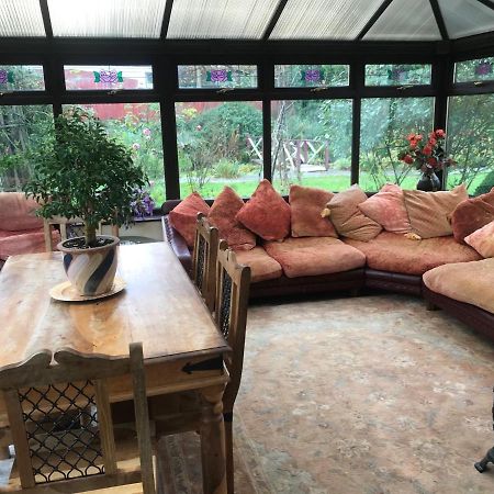 Bed and Breakfast Broadmoor Farm Kilgetty Esterno foto