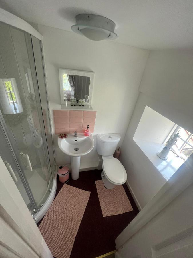 Bed and Breakfast Broadmoor Farm Kilgetty Esterno foto