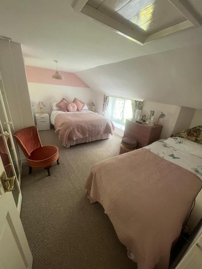 Bed and Breakfast Broadmoor Farm Kilgetty Esterno foto