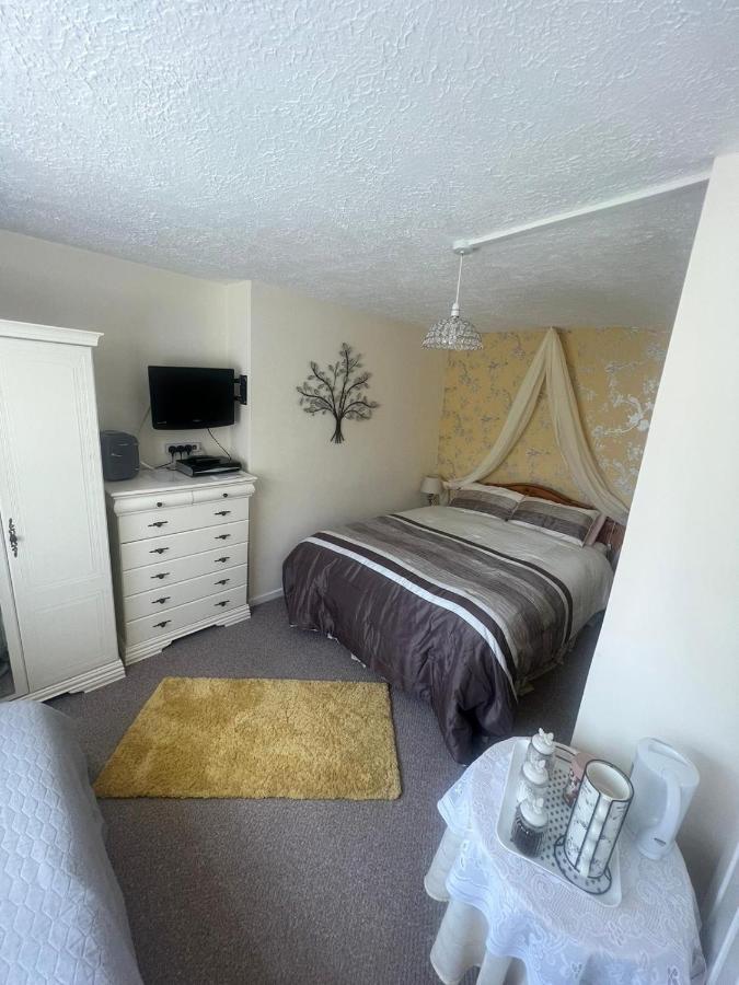 Bed and Breakfast Broadmoor Farm Kilgetty Esterno foto